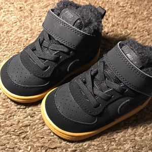 Kids Nike shoe black